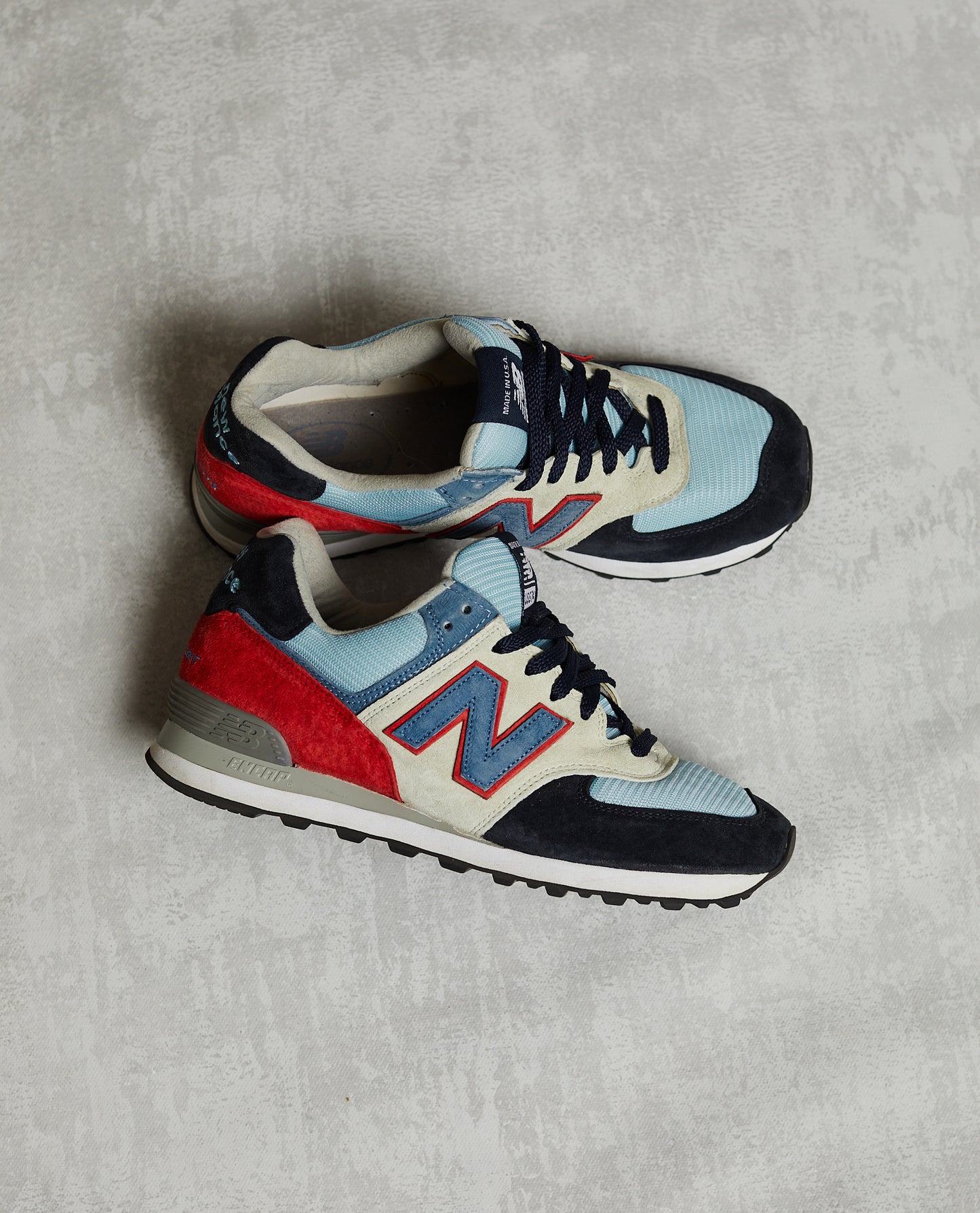 New Balance US574M1 (8.5) blue black red