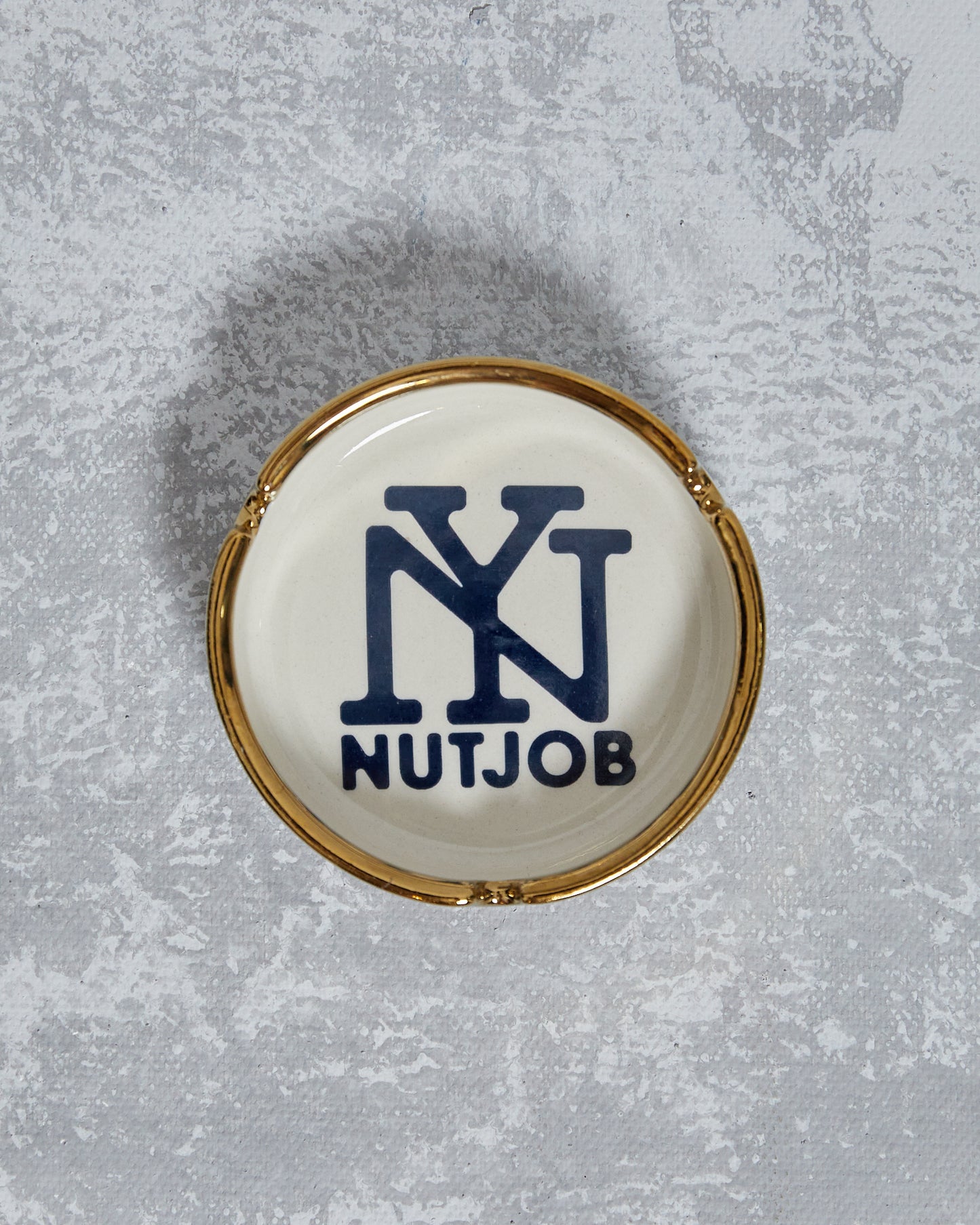 NEW YORK NUTJOB Core Ceramic Ashtray