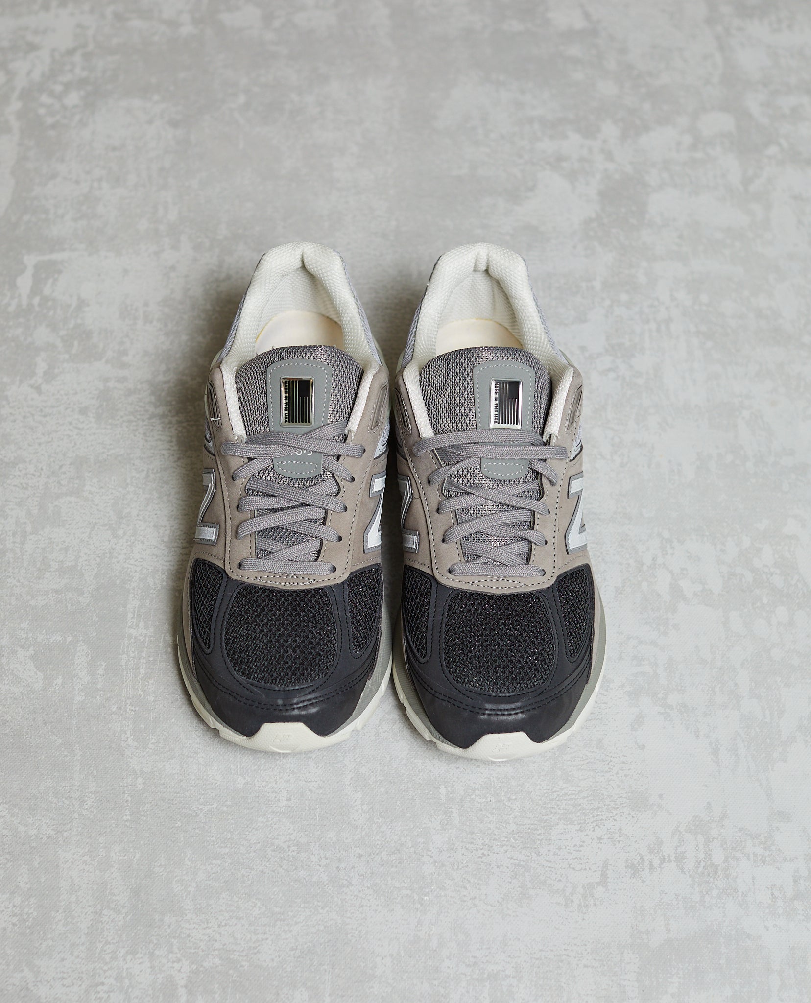New Balance M990BM5 (10.5) BLACK GREY WHITE