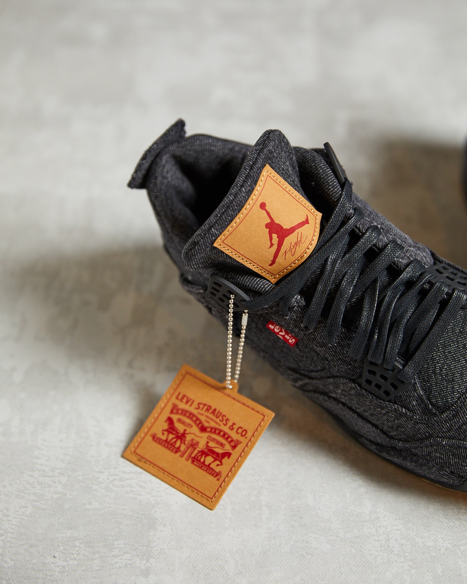 Jordan IV x Levis black