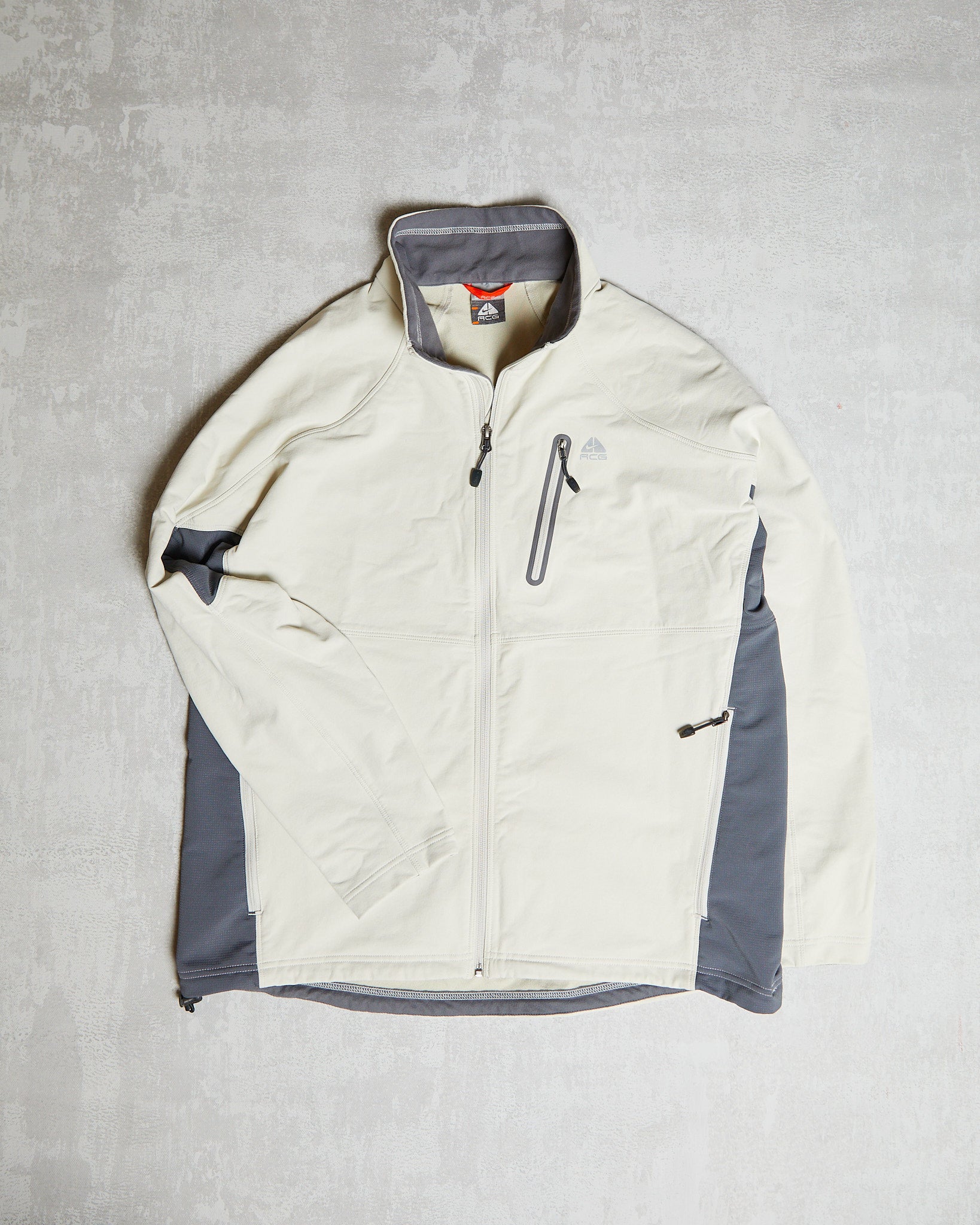 Nike ACG Jacket cream