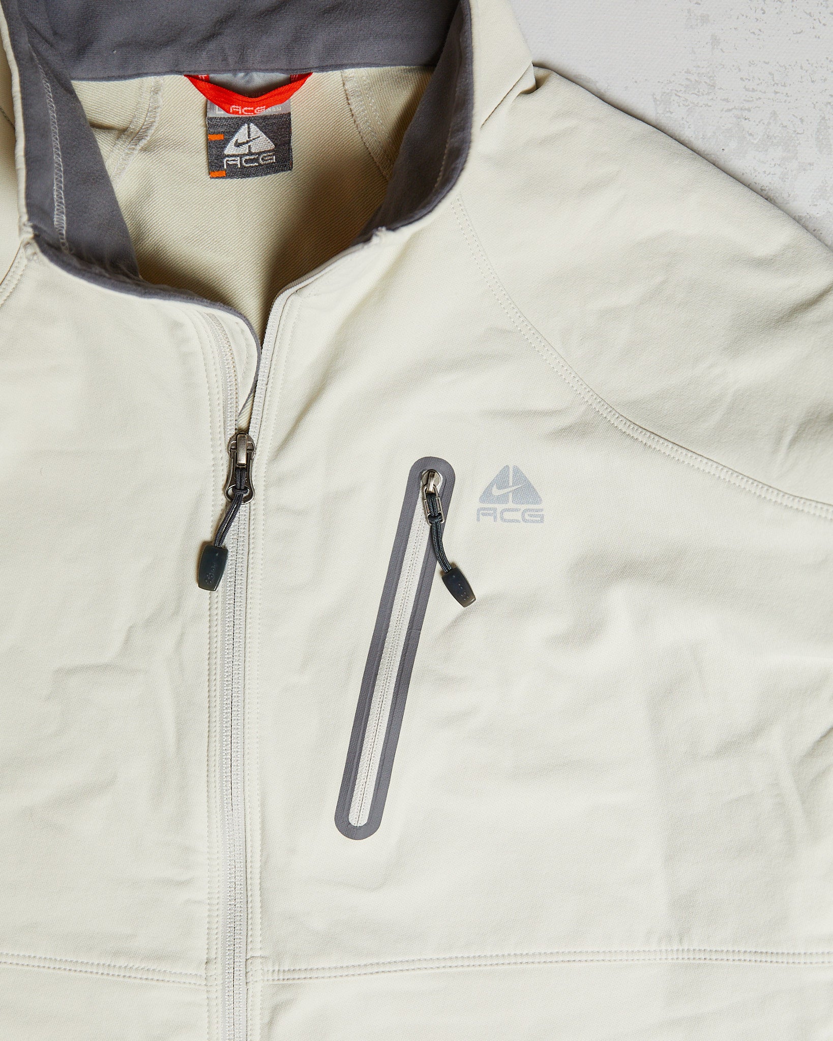 Nike ACG Jacket cream