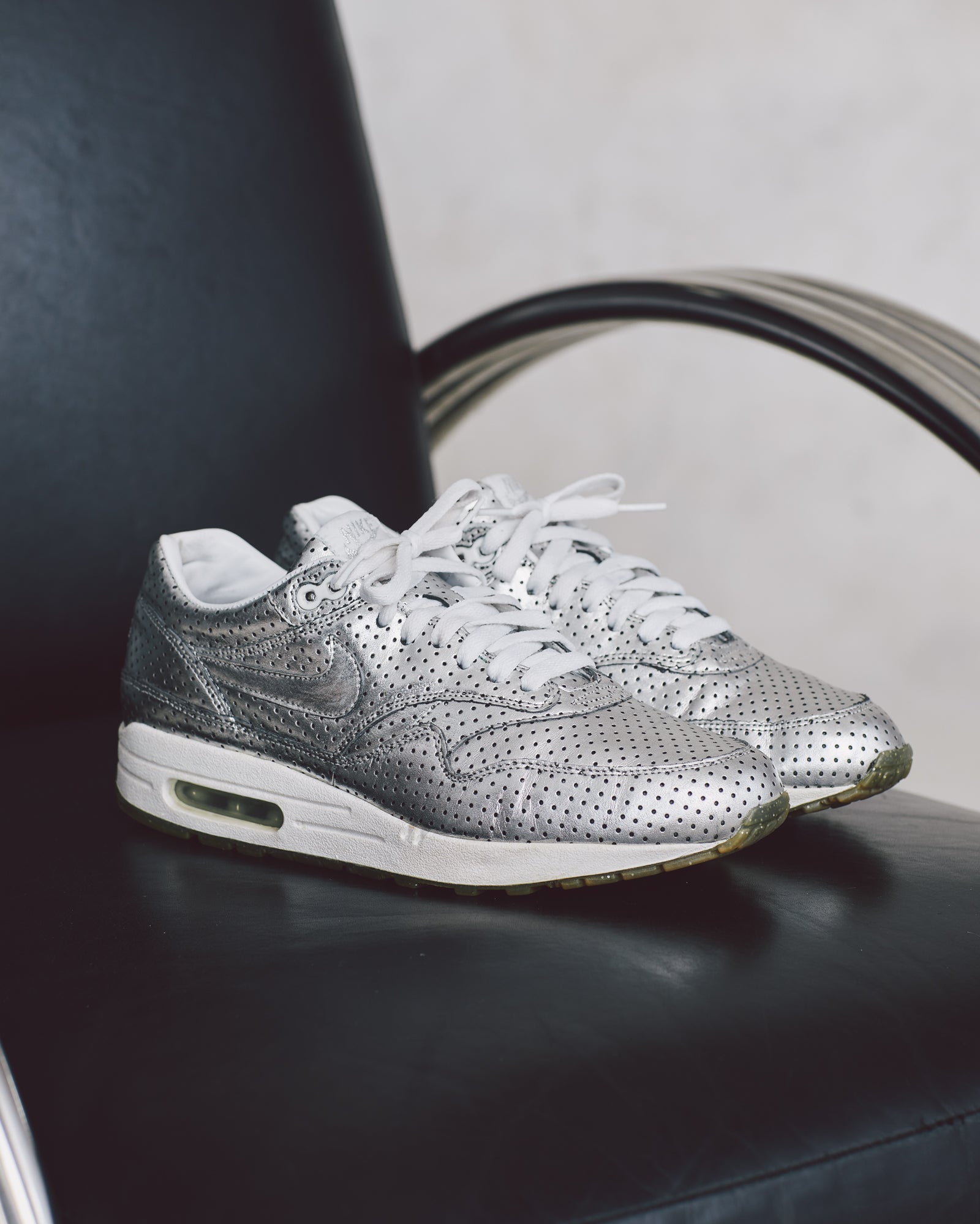 Nike x Opening Ceremony Air Max 1 (9.5) silver